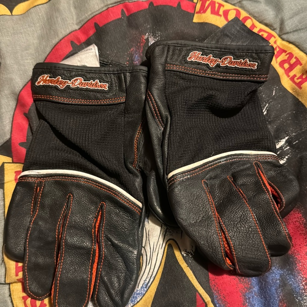 Women’s riding gloves